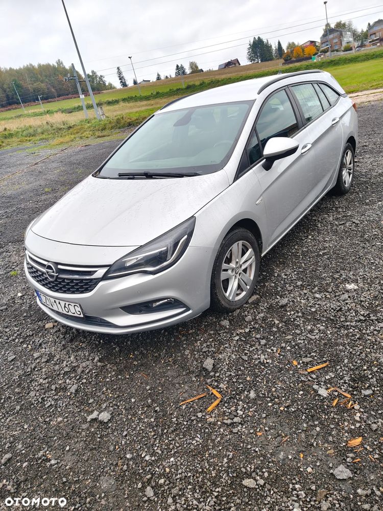 Opel Astra - 2