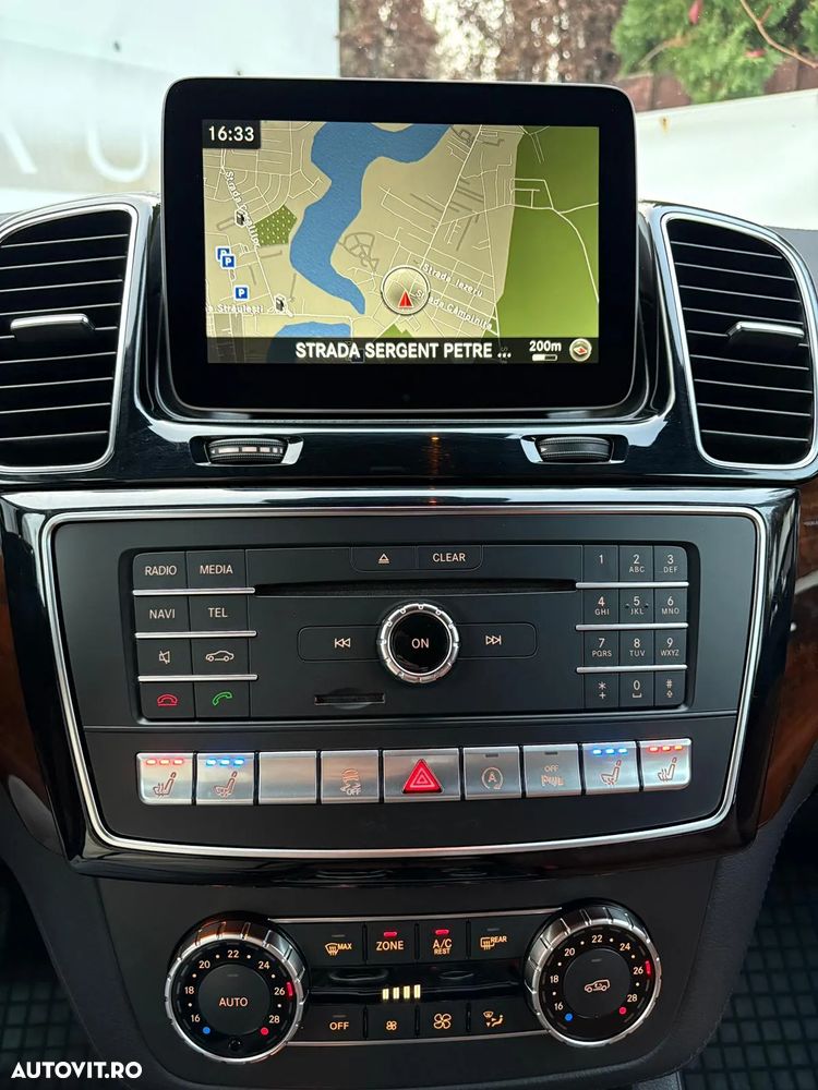 Mercedes-Benz GLE 350 d 4Matic 9G-TRONIC AMG Line - 24