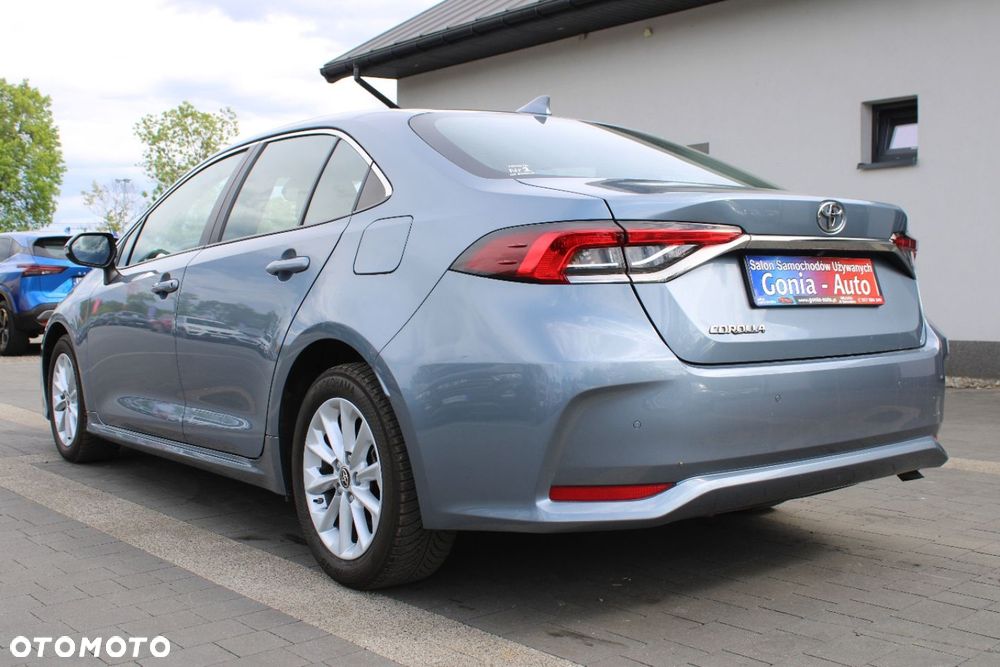 Toyota Corolla - 13