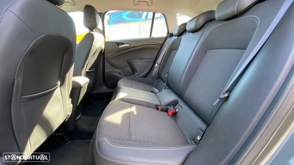 Opel Astra Sports Tourer 1.0 Innovation S/S - 24