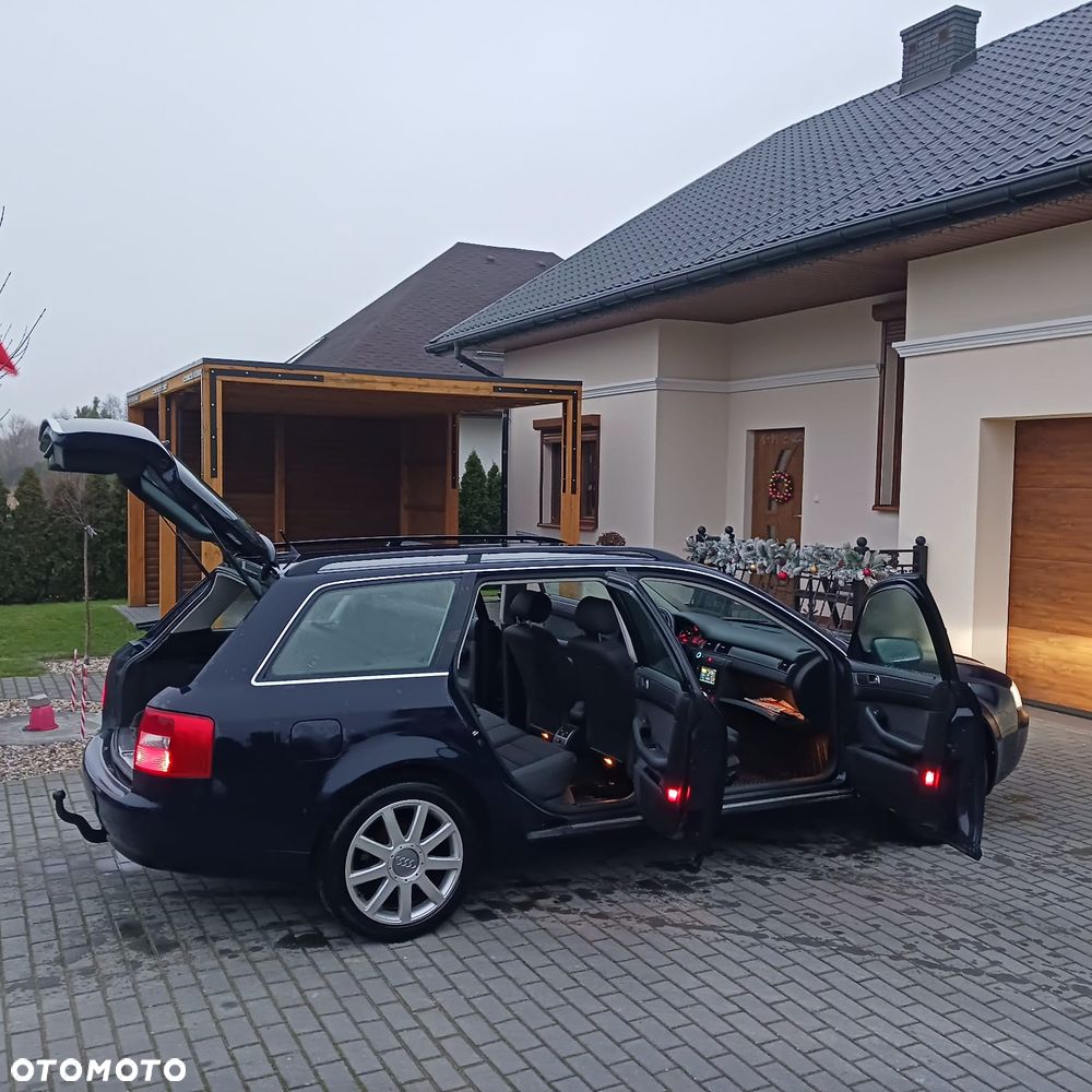 Audi A4 Avant 1.8T - 12