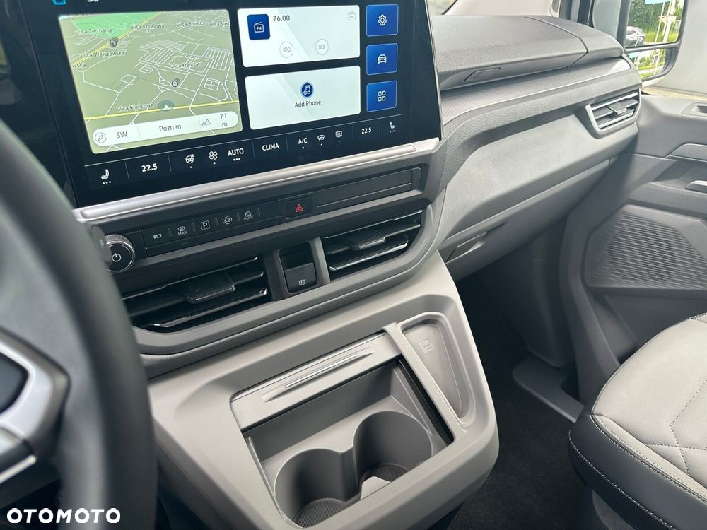 Volkswagen Nowa Caravelle Caravelle Style silnik: 2,0 l TDI 170 KM / skrzynia biegów: 8-biegowa automatyczna rozstaw osi: 3500 mm - 23