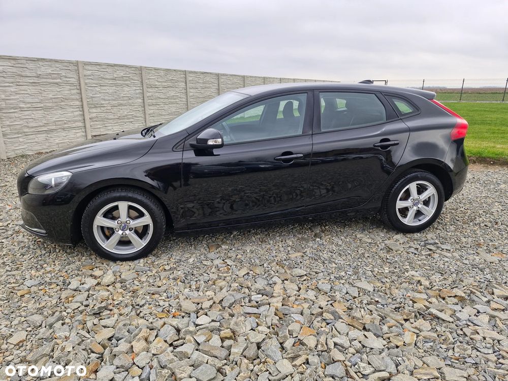 Volvo V40 - 12
