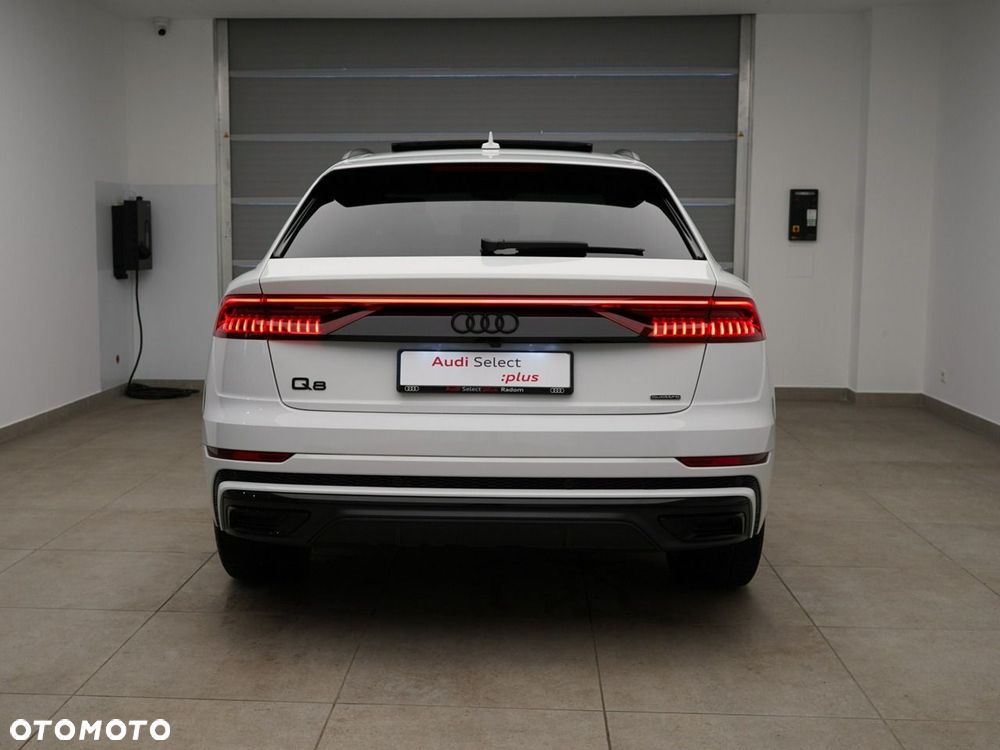 Audi Q8 - 4