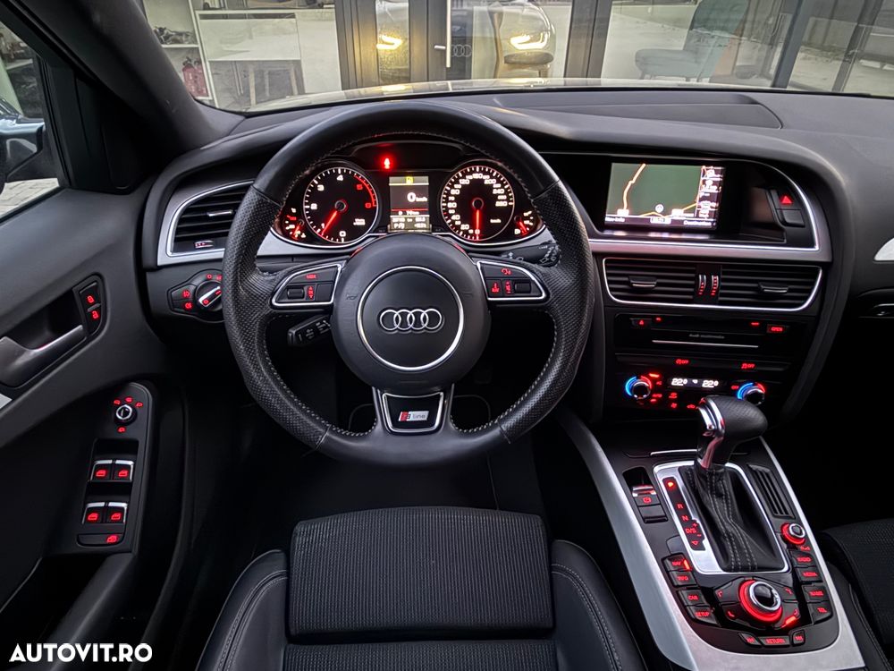 Audi A4 2.0 TDI DPF multitronic S line Sportpaket - 12