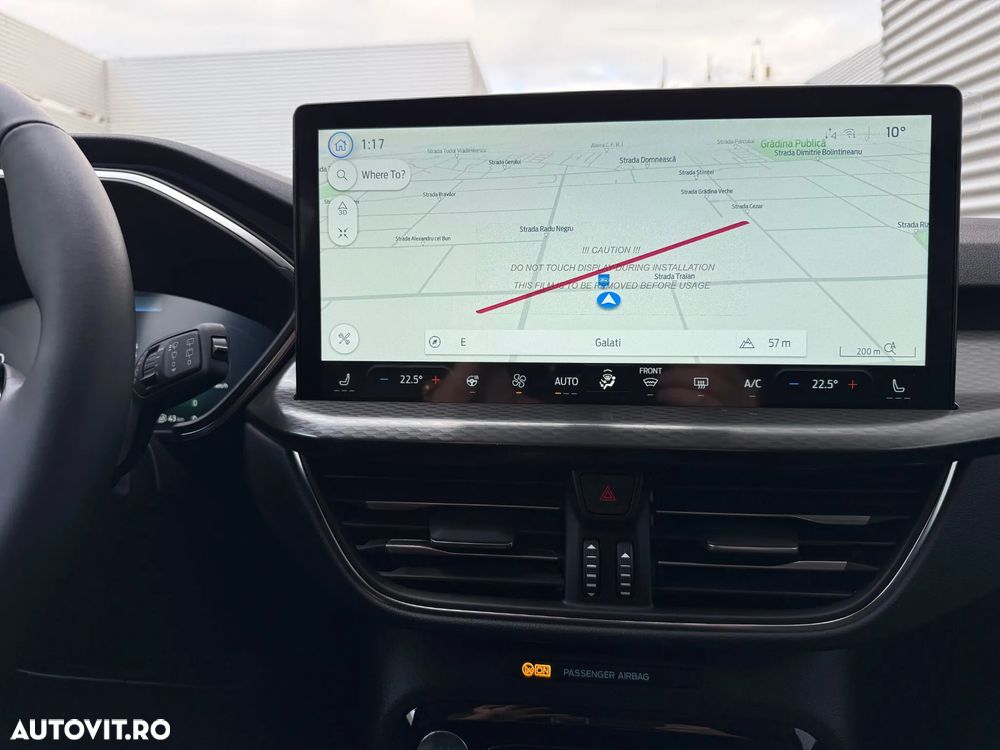 Ford Kuga 1.5 EcoBoost A8 FWD Titanium - 8