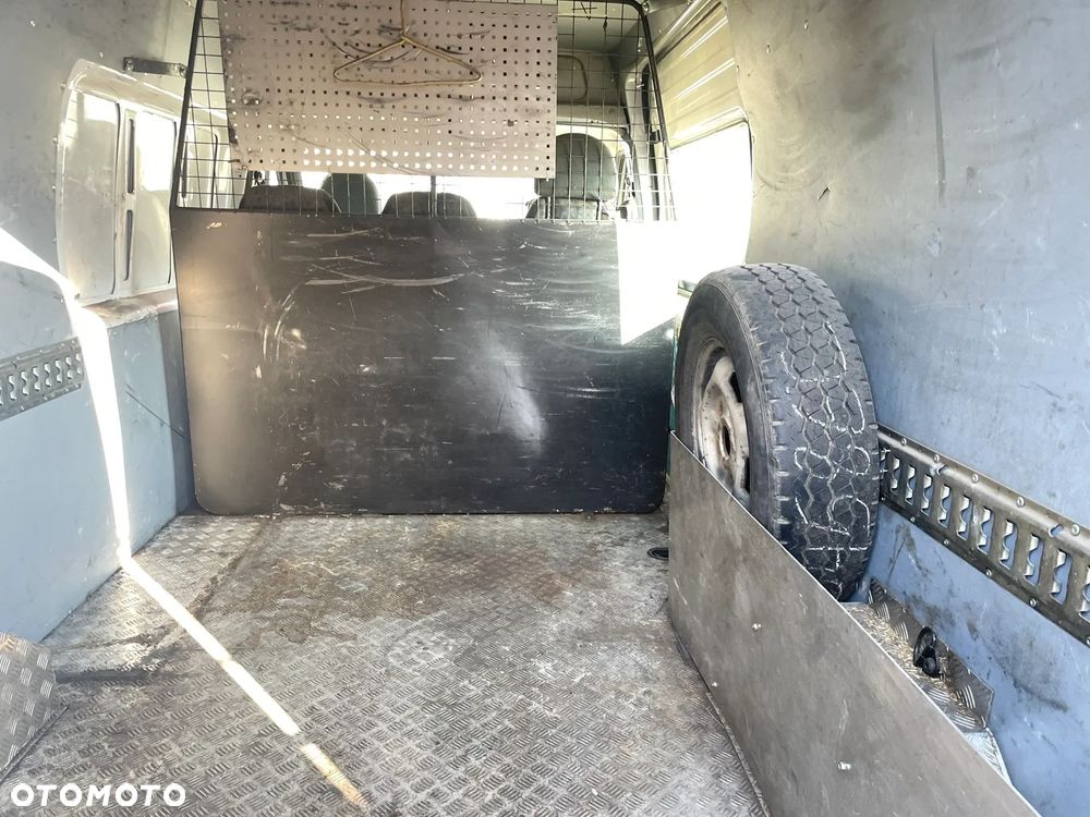 Ford Transit - 10