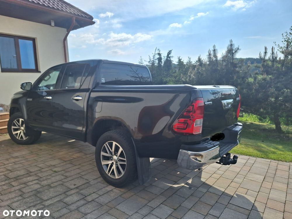 Toyota Hilux 2.4 D-4D Double Cab Dakar 4x4 - 5