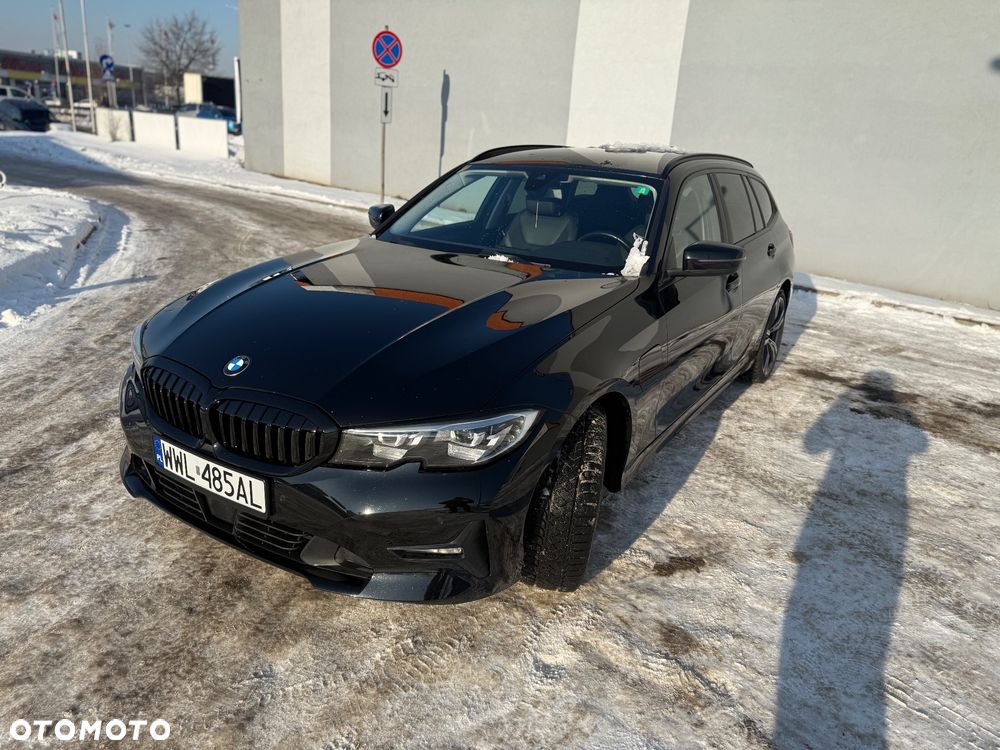 BMW Seria 3 330e Sport Line sport - 4