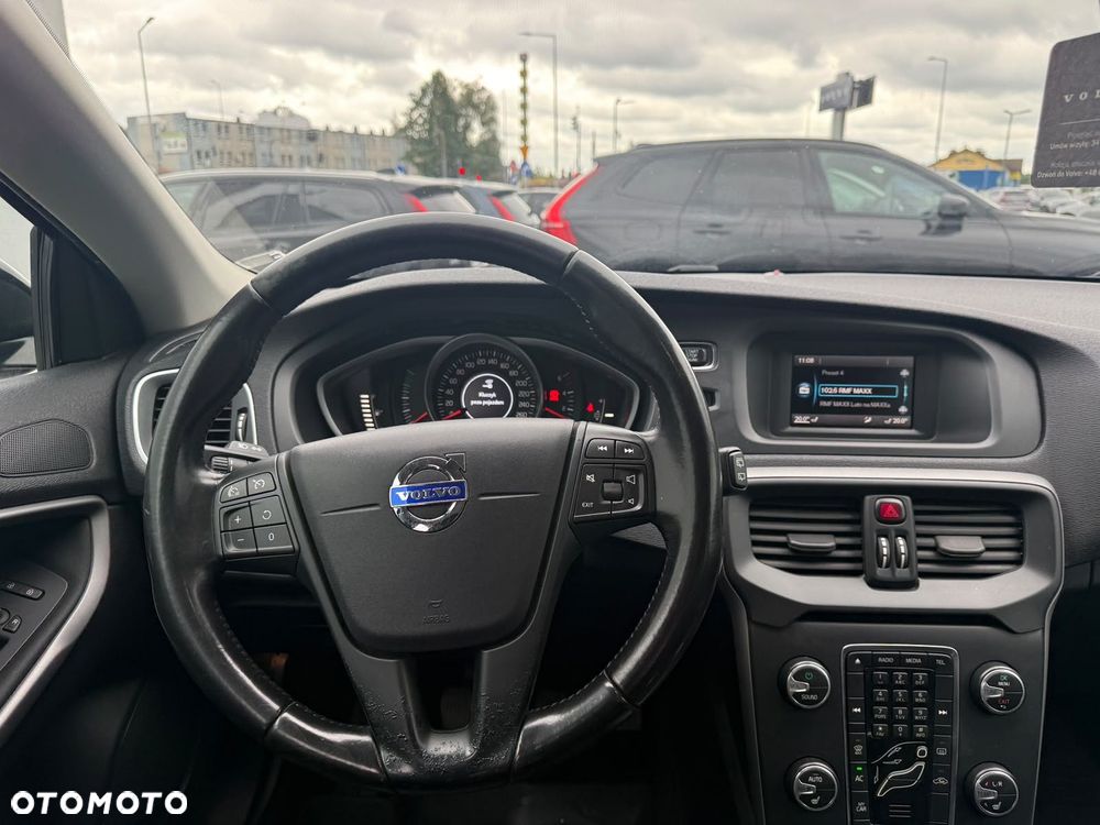 Volvo V40 - 9