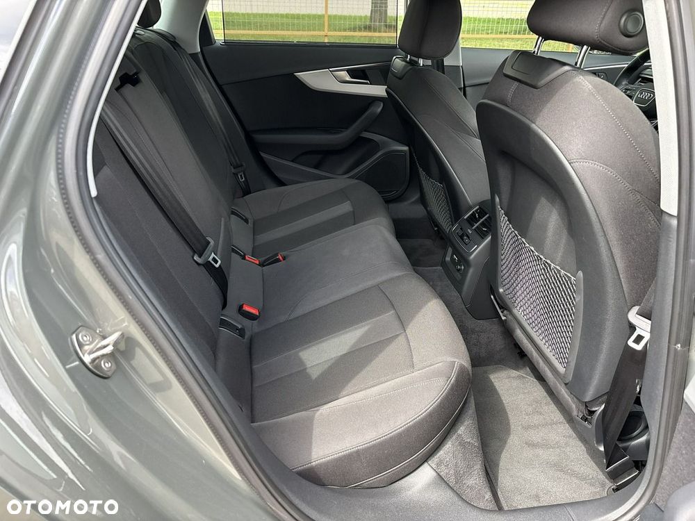 Audi A4 Avant 40 TDI mHEV Quattro S Line S tronic - 16