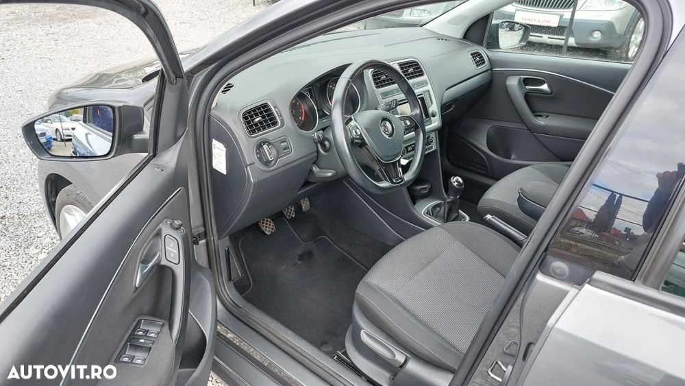 Volkswagen Polo 1.2 TSI Blue Motion Technology Highline - 11
