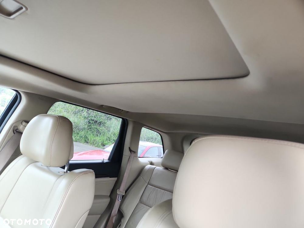 Jeep Grand Cherokee - 18