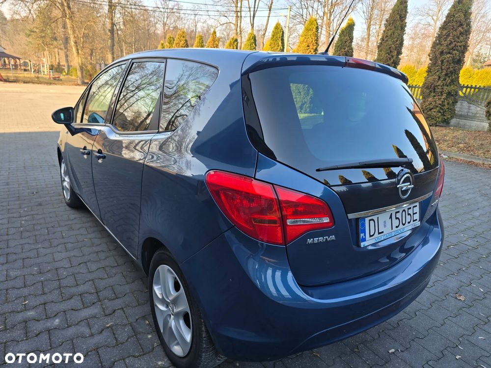 Opel Meriva 1.4 T Cosmo S&S - 31