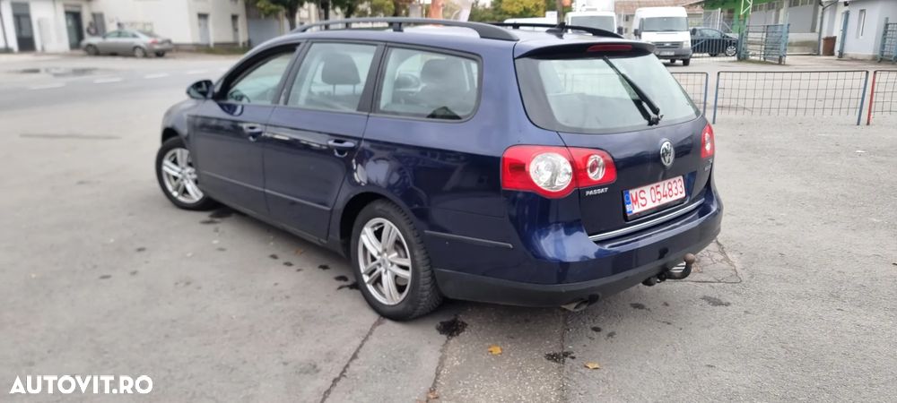 Volkswagen Passat Variant 1.6 TDI BlueMotion - 7