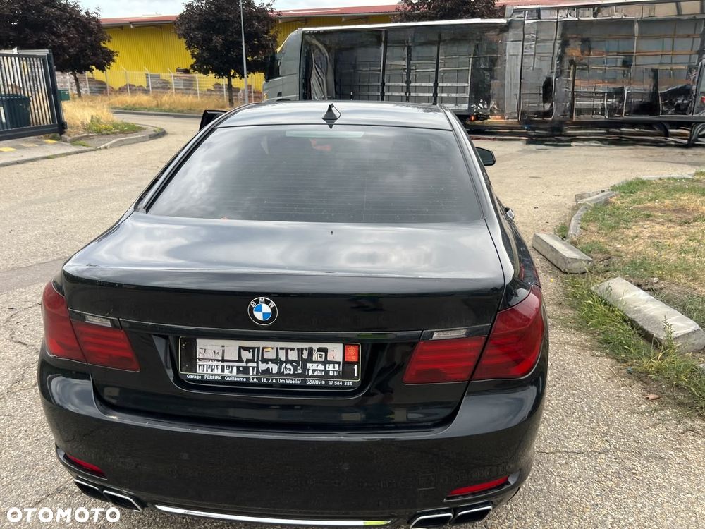 BMW Seria 7 760i - 3