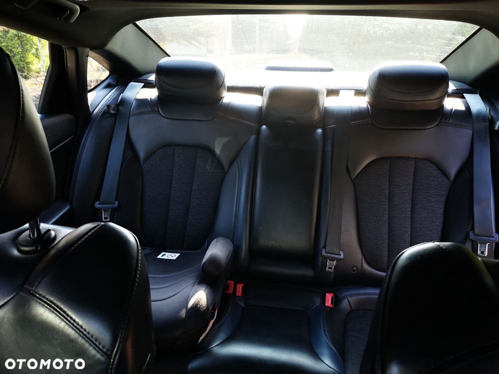 Chrysler 200 - 10