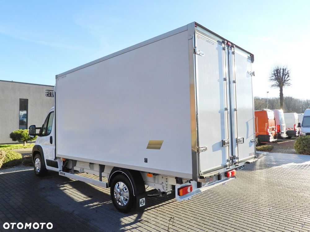 Peugeot BOXER CHŁODNIA KONTENER 0*C 8 PALET TEMPOMAT LEDY KLIMATYZACJA  165KM - 11