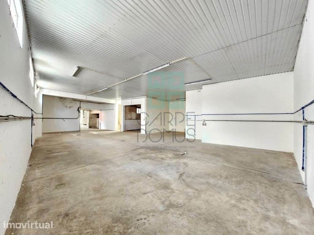 Armazém industrial com 1160 m2, em Gaeiras, Óbidos - Grande imagem: 3/60