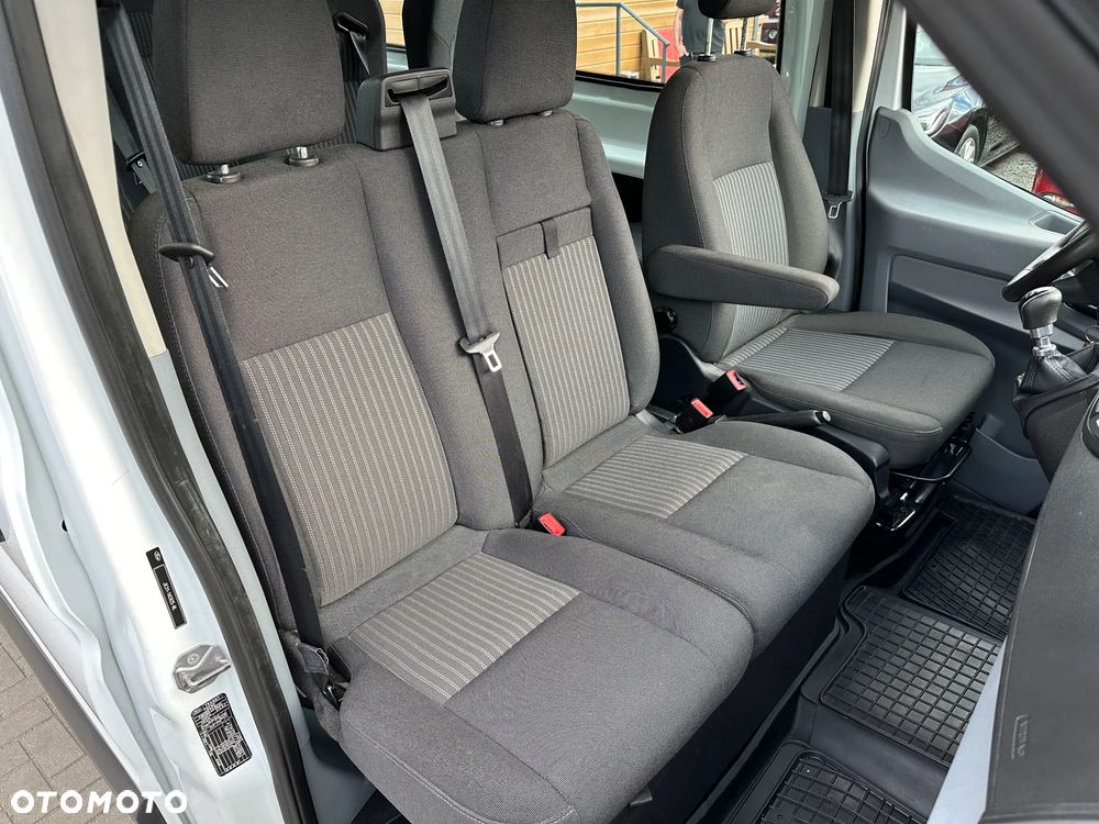 Ford Transit - 19