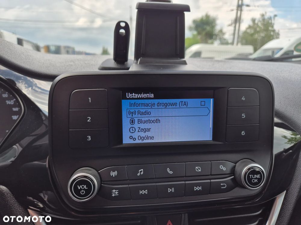Ford Fiesta 1.1 TREND - 35