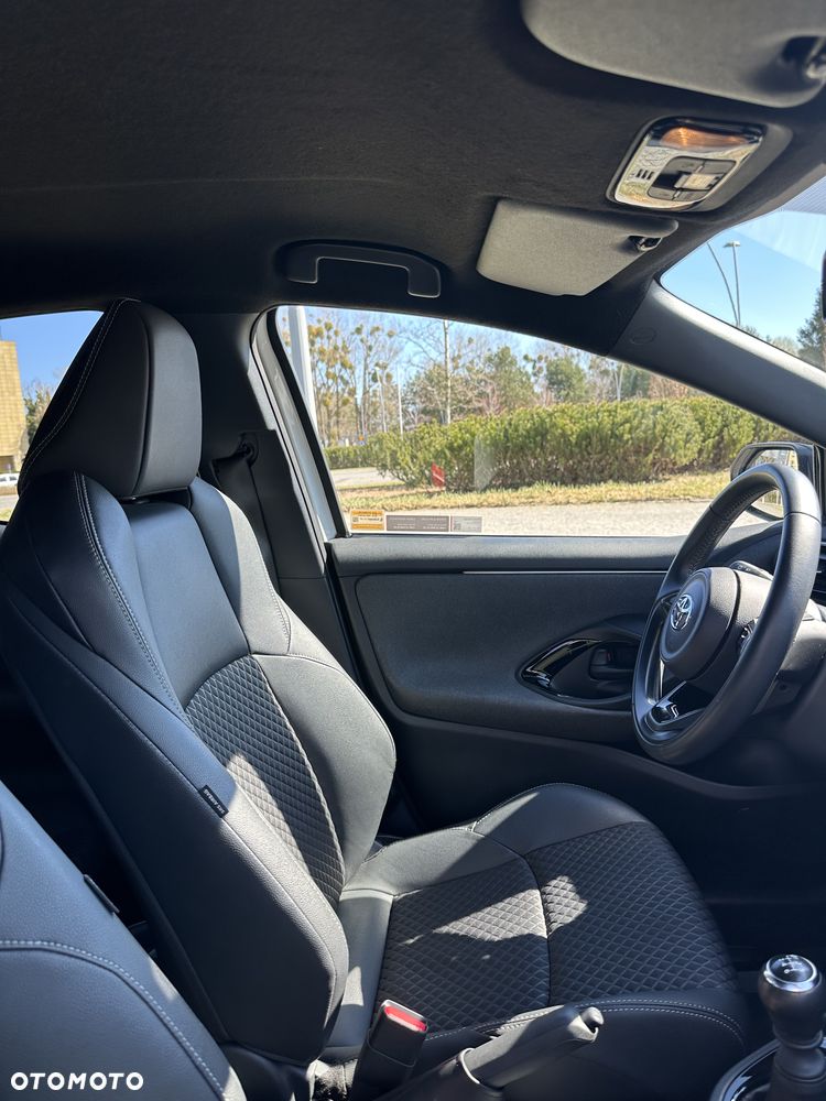 Toyota Yaris 1.5 Selection Style - 14