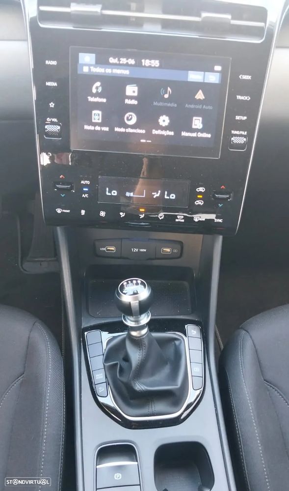 Hyundai Tucson 1.6 CRDi Vanguard - 16