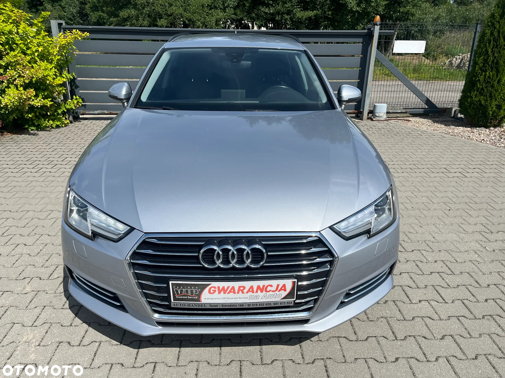 Audi A4 2.0 TDI Design - 2