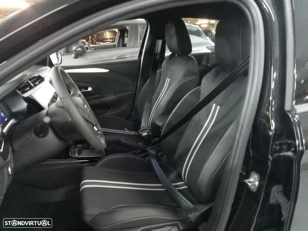 Opel Corsa 1.2 T GS - 5