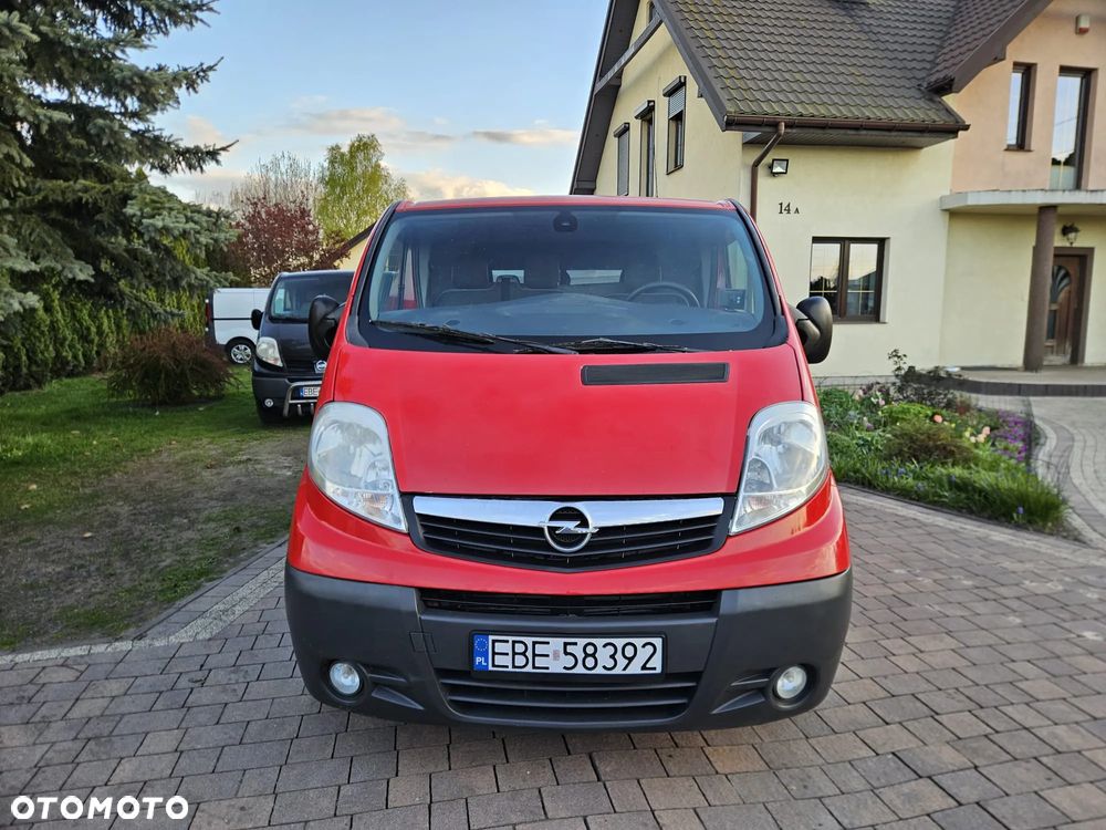 Opel Vivaro - 8