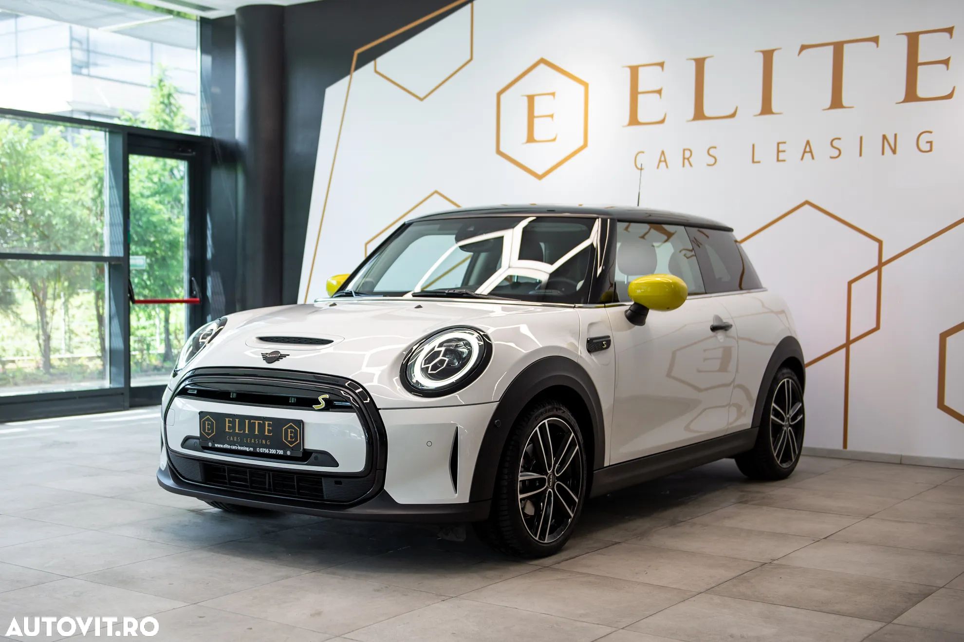 Mini Cooper SE Standard - 1