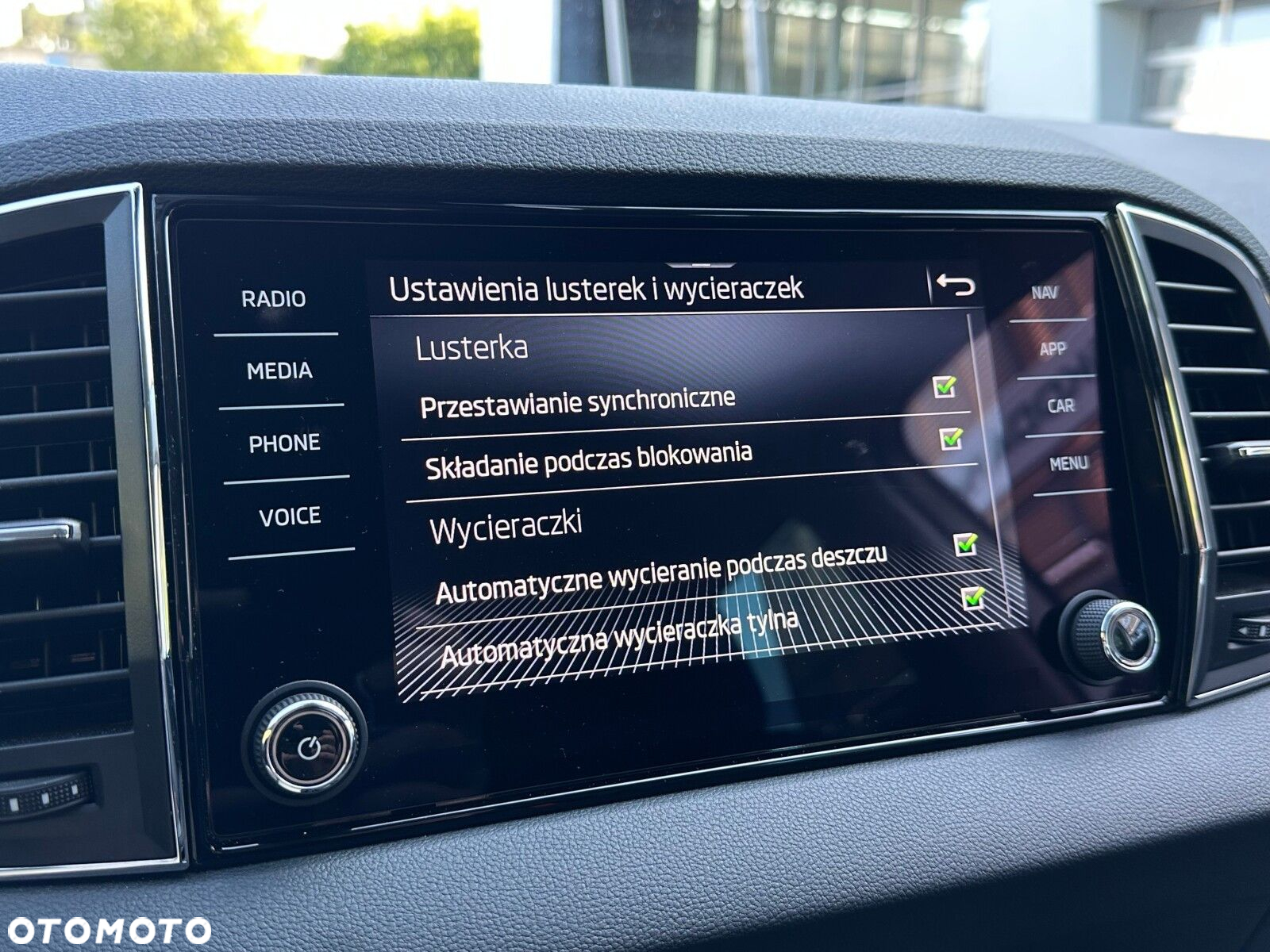 Skoda Karoq 1.5 TSI ACT Style DSG - 35