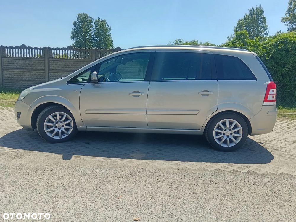 Opel Zafira 1.8 Innovation 110 Jahre - 2