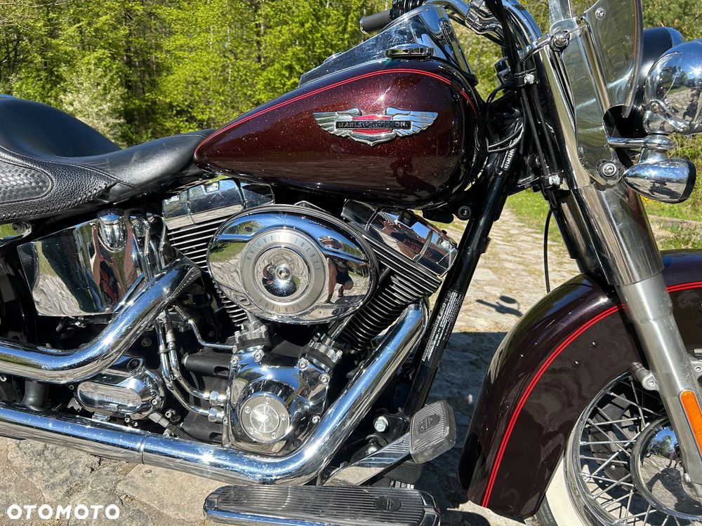 Harley-Davidson Softail Deluxe - 21