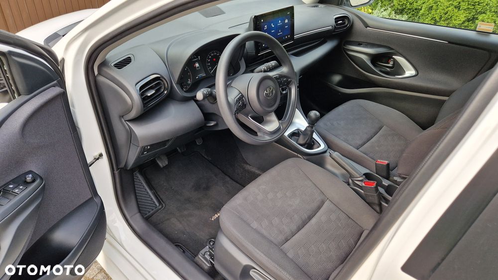 Toyota Yaris - 9