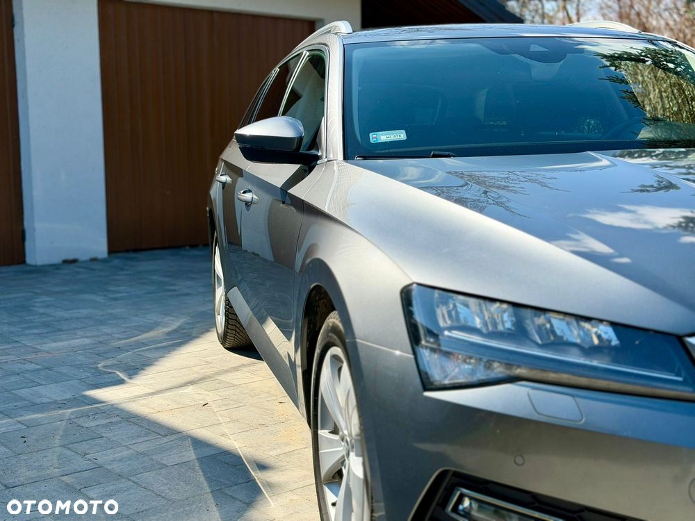 Skoda Superb 2.0 TDI SCR Style DSG - 20