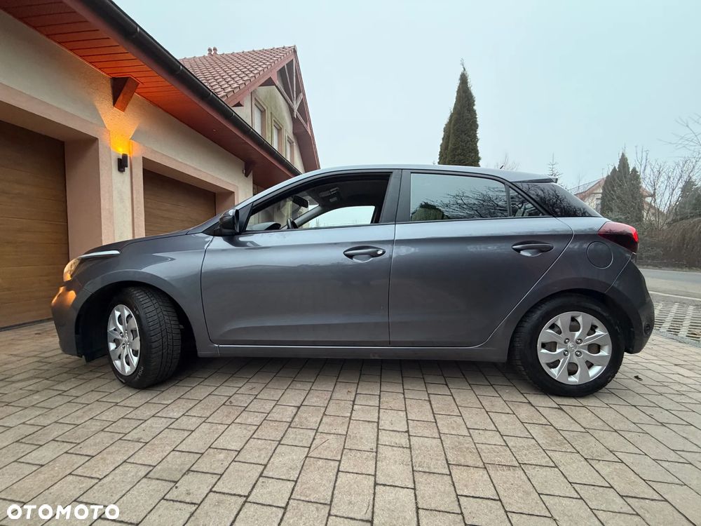 Hyundai i20 1.2 Classic Plus - 4