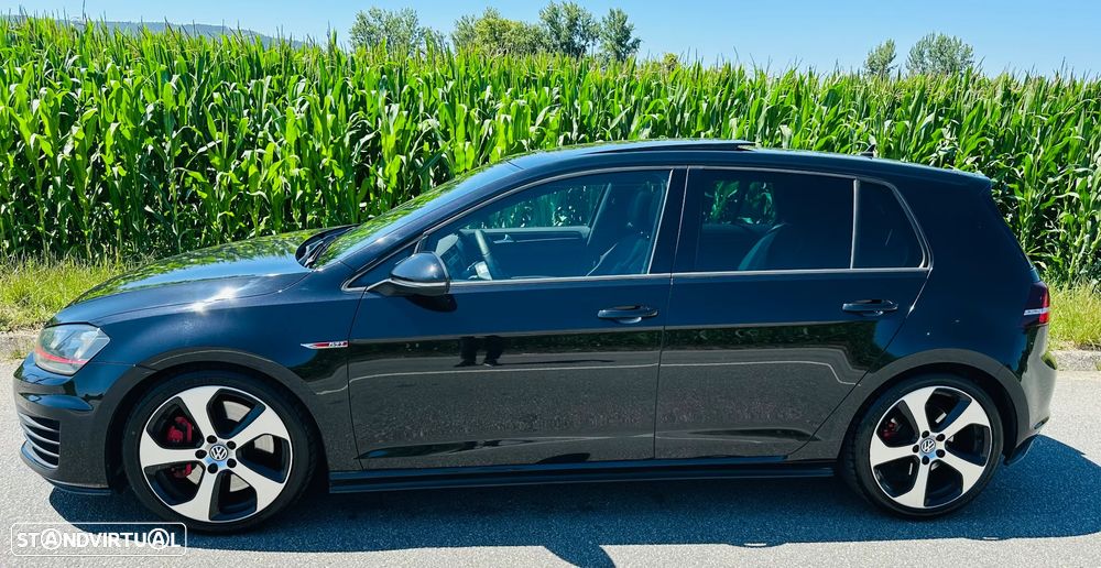 VW Golf GTI BlueMotion - 2