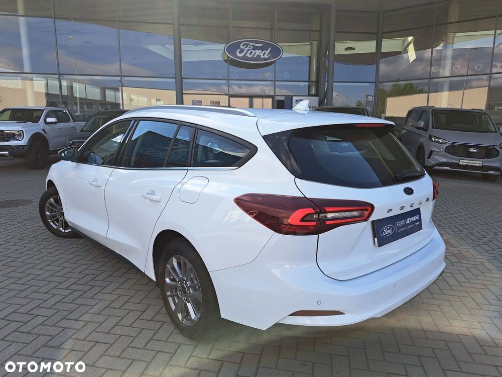 Ford Focus 1.0 EcoBoost Titanium - 10