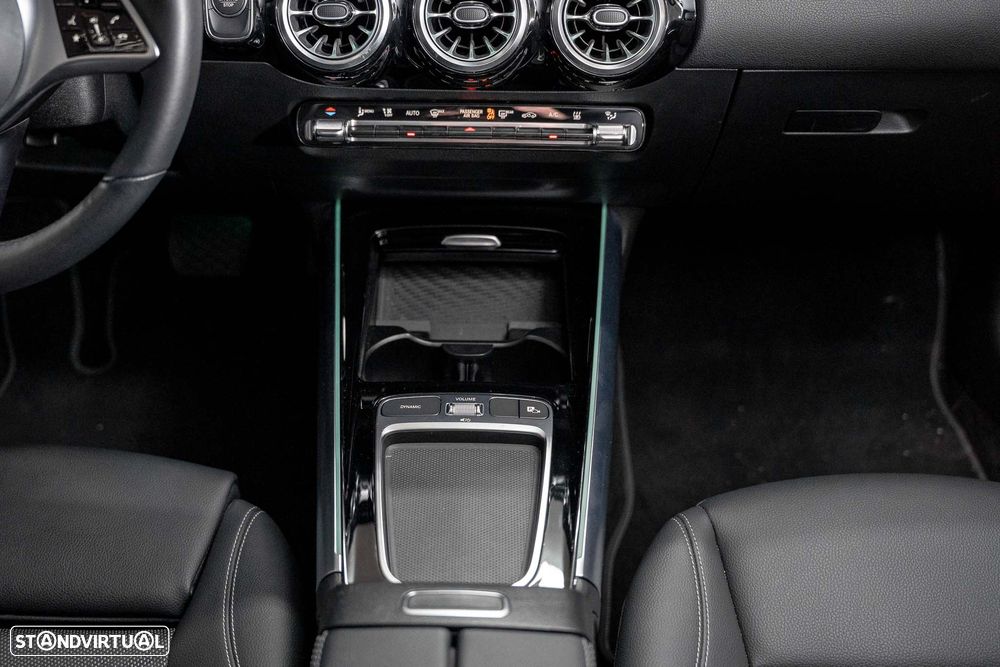 Mercedes-Benz GLA 250 e Progressive - 21