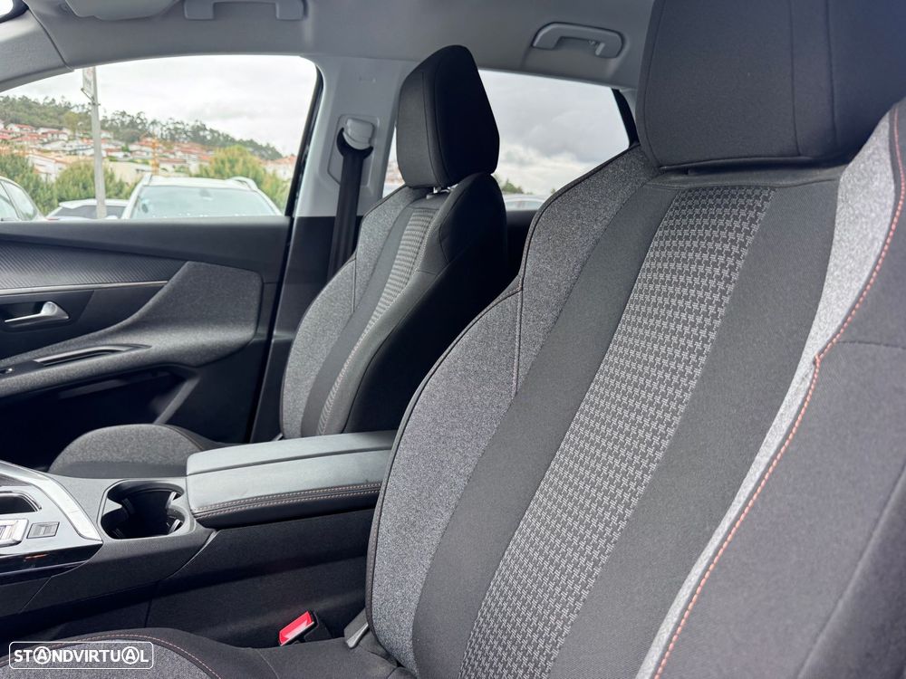 Peugeot 3008 PureTech 130 Stop & Start GPF EAT8 Active - 7