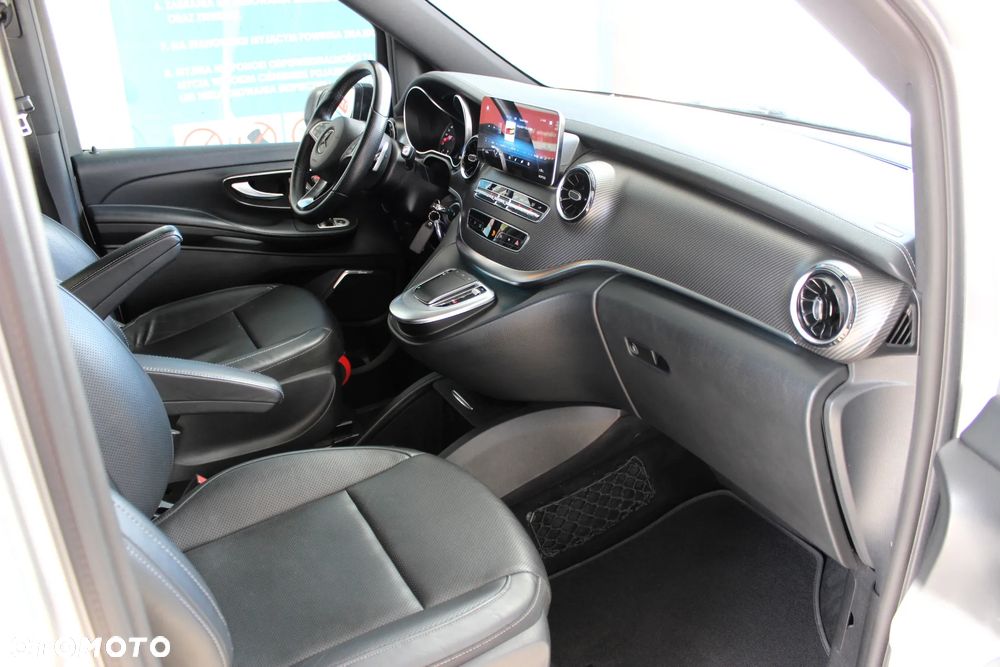 Mercedes-Benz Klasa V 300 d Avantgarde 9G-Tronic (d³ugi) - 10