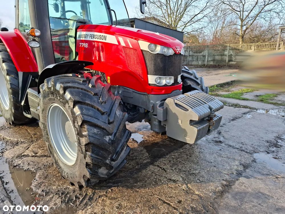 Massey Ferguson 7718 - 18