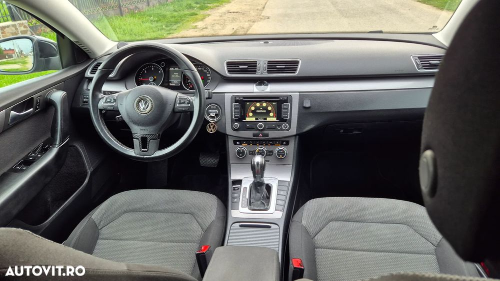 Volkswagen Passat 2.0 TDI DSG BlueMotion Technology Business Edition - 5