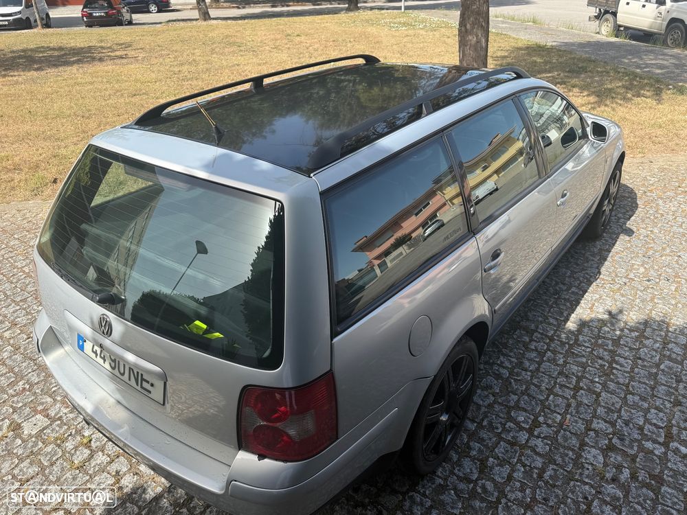 VW Passat Variant 1.9 TDi Confortline - 4
