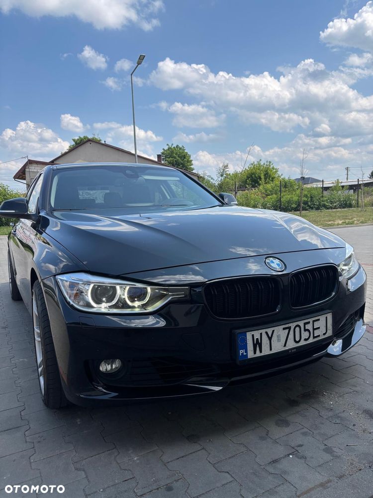BMW Seria 3 330d - 2