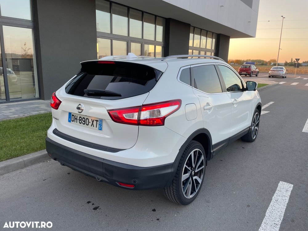 Nissan Qashqai 1.6 DCI Start/Stop X-TRONIC Tekna - 3