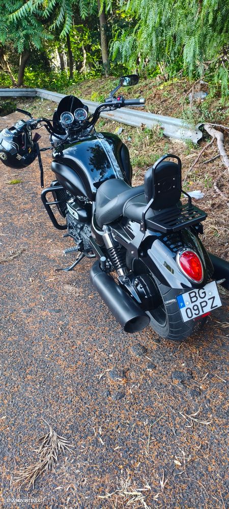 Triumph Rocket X - 10
