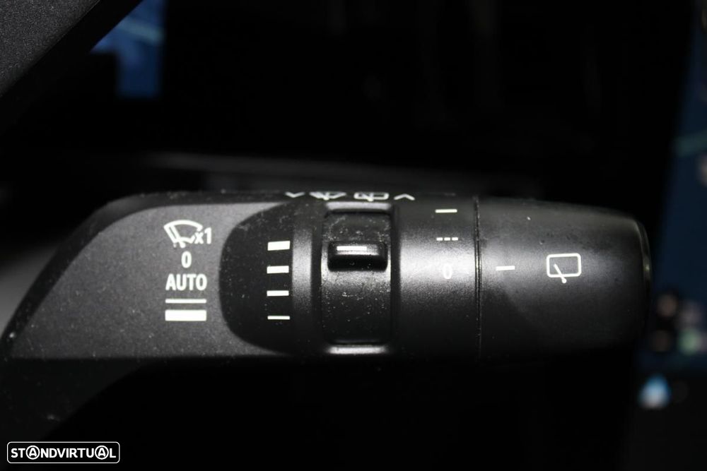 Renault Mégane E-Tech EV60 Iconic Autonomia Conforto - 18