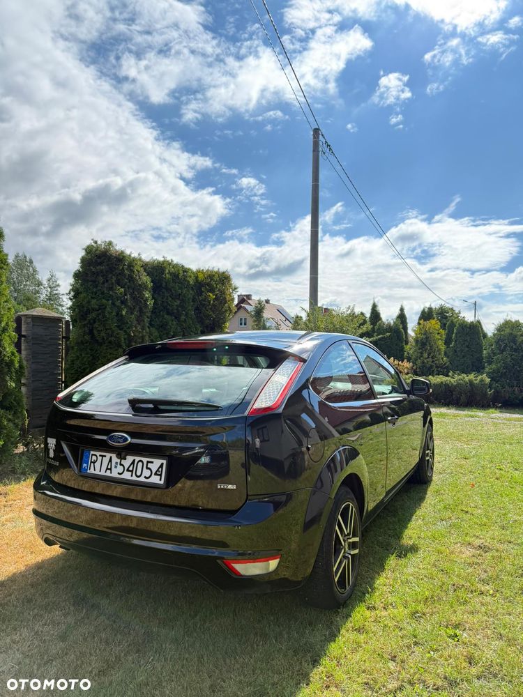 Ford Focus 2.0 TDCi DPF Trend - 5